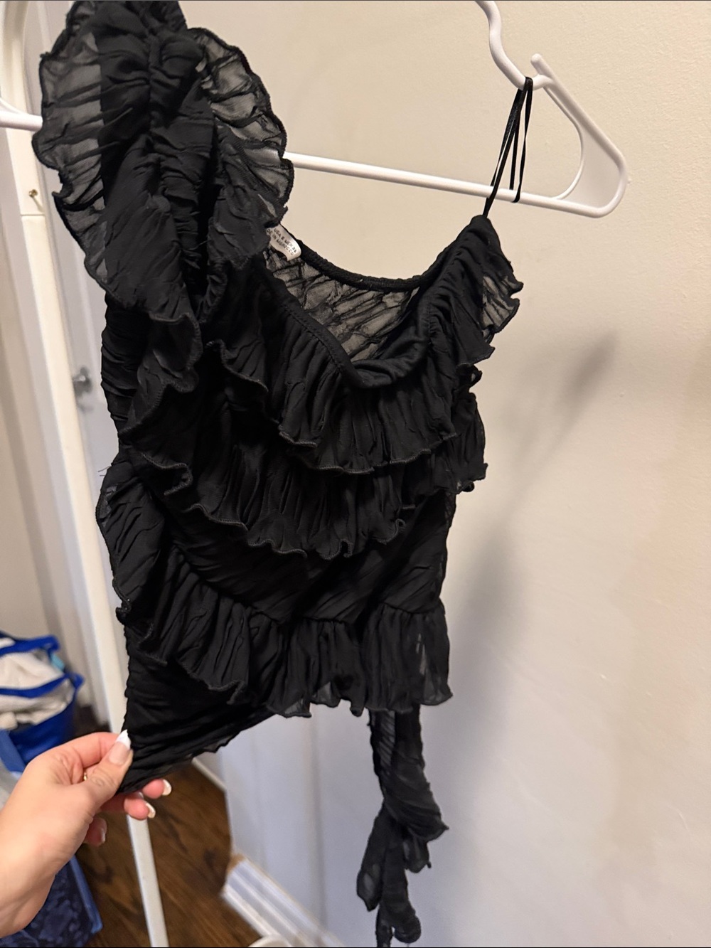 ZARA One-Shoulder Ruffle Top - Black - Picture 2 of 4